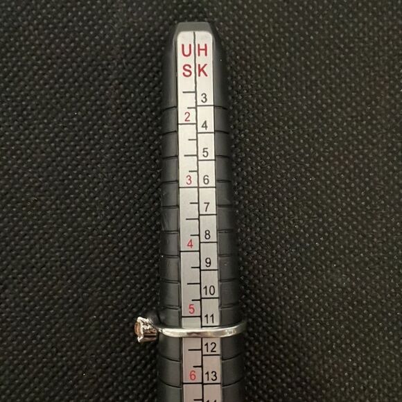 Small thing ring with a light pink gem - Picture 5 of 6